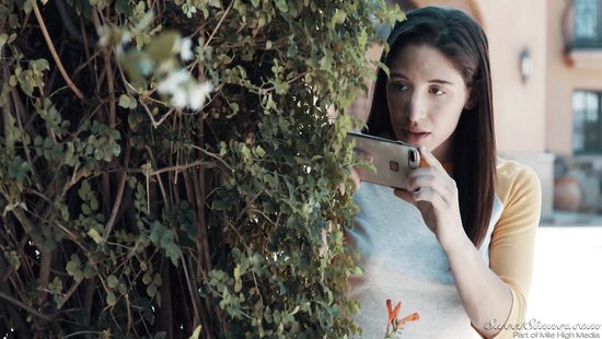 Teen whore devours stepdad's cock