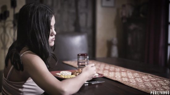 Asian stepdaughter gets pounded and facialized by stepdad