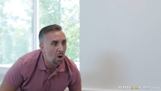 Mature gets working in full hardcore scenes