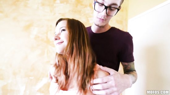 Teen sweetheart is impressed by stepbrother's dong