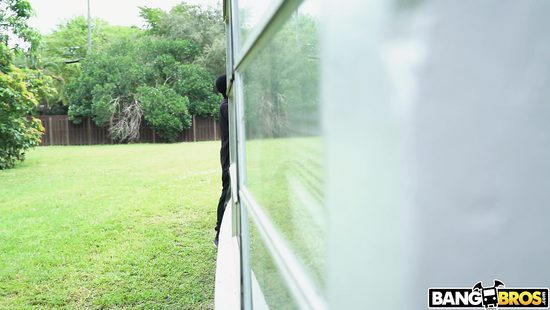 Dazzling teen receives black inches in her snatch