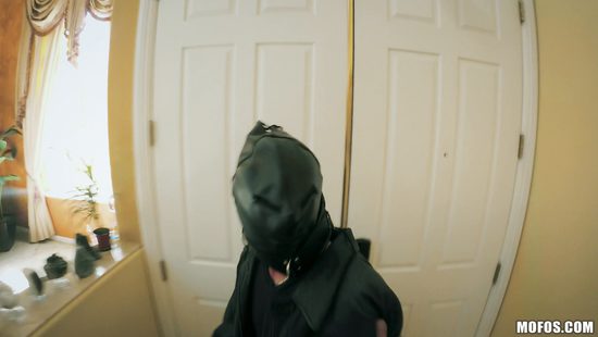 Fetish sex addicted dude fucks a hot MILF