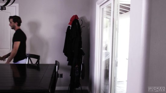 Petite nurse fucks around instead of doing her work