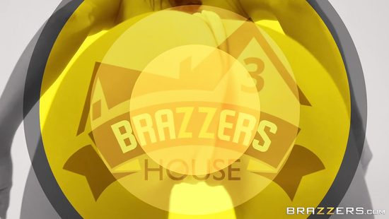 Lustful bimbos arrange a breathtaking sex orgy