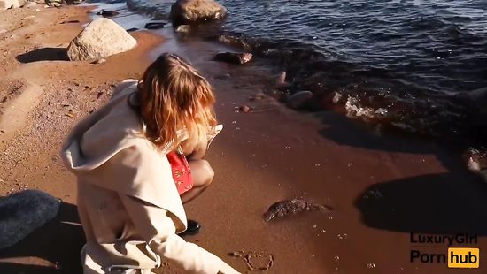 Nude outdoor POV blowjob with a clothed amateur