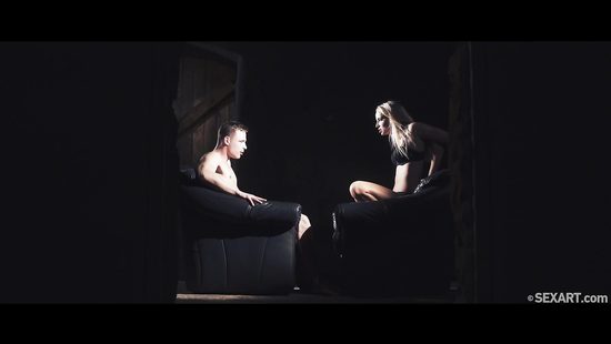 Sensuous blonde enjoys passionate sex in the dark