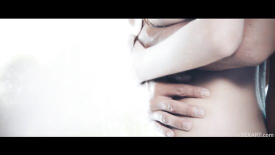 Slender redhead girl enjoys romantic sex in the shower