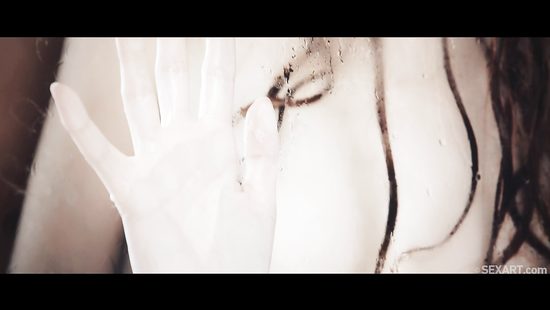 Slender redhead girl enjoys romantic sex in the shower