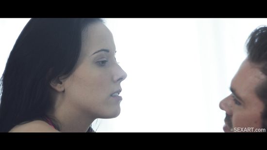 Brunette gives her wet pussy for a deep penetration