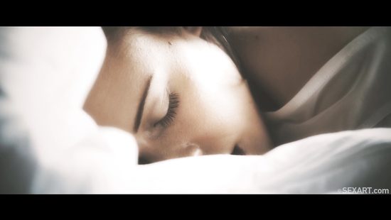 Horny couple get tons of pleasure of the morning sex