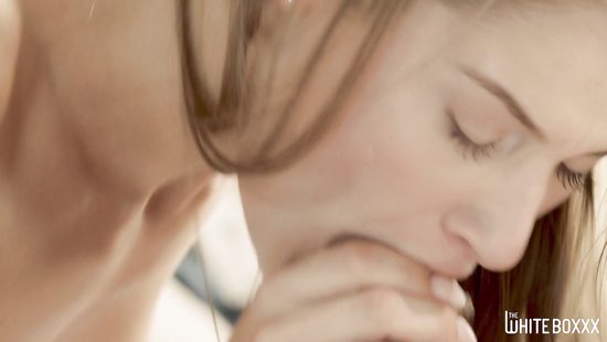 Skinny hon screams with cock drilling her hard