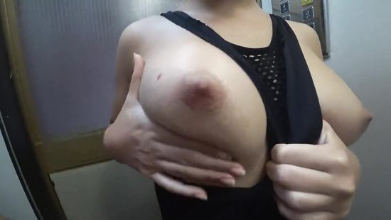 18-year-old blonde bends down for sex in the shower