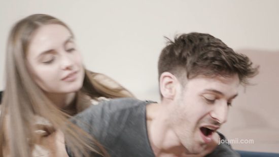 Active girlfriend likes all kinds of hardcore sex