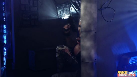 Crazy dude bangs a naked hottie and cums on tits