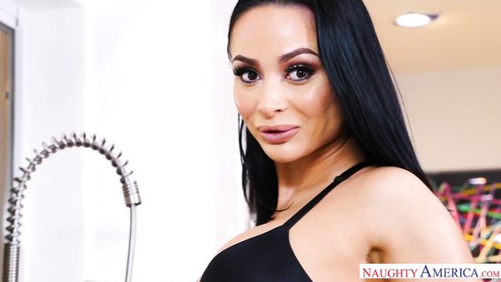 Petite brunette in sexy lingerie boasts of her sex skills