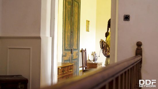 Student girl in latex enjoys her anal debut