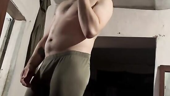 Продолжайте мечтать об идеальном теле, и всё станет реальностью.