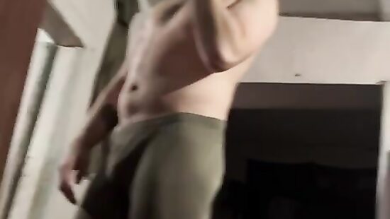 Продолжайте мечтать об идеальном теле, и всё станет реальностью.