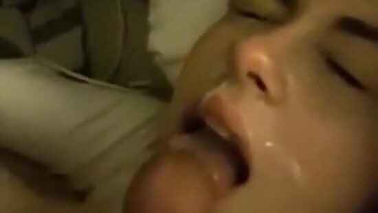 кончаю на личико