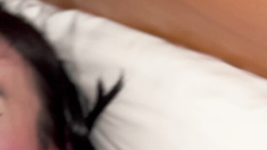 Делает миньет . Русская сосет