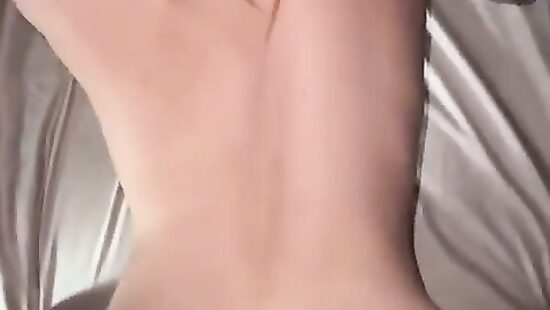 Мои развлечения с одной сексапильной малышкой!