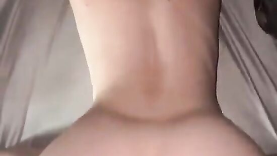 Мои развлечения с одной сексапильной малышкой!