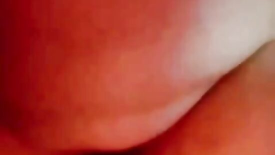 Лижу киску шлюшке