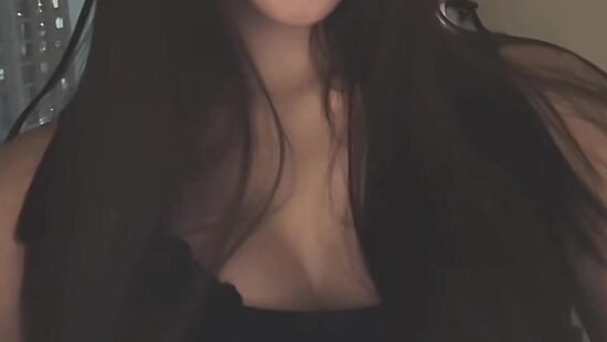 оцените сиськи