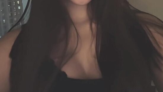 оцените сиськи