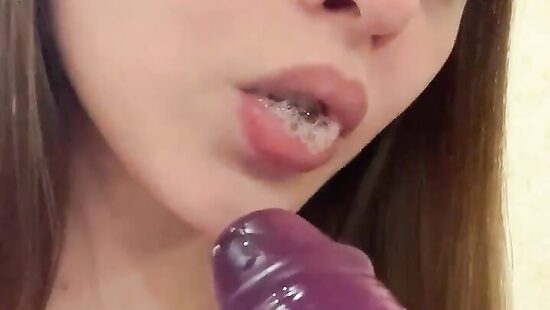 Тренировочка минета)))