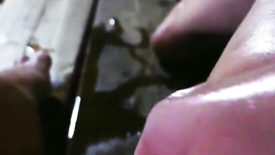 Ласкание киски в бане