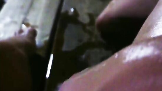 Ласкание киски в бане