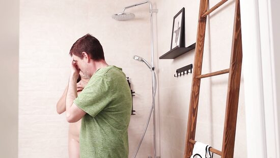 Техподдержка через раздвинутые ноги