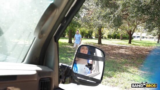 В очередь за наградной киской