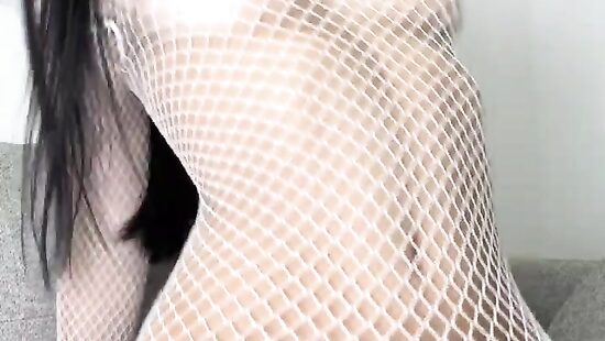 Ловись рыбка большая и с сиськами