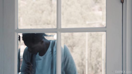 Coed gets her narrow pussy visited by a black dong