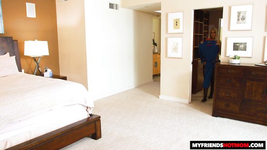 Steaming hot MILF in nylons teases a young dong