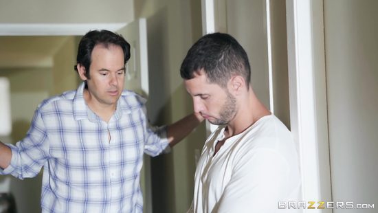 Stepmom comes to give meaty pussy to her stepson