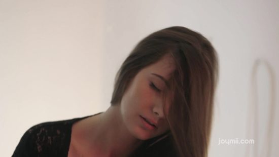 Chick enjoys facesitting and gets banged from behind