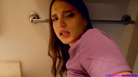 Attractive teen gets fucked by her sassy boyfriend