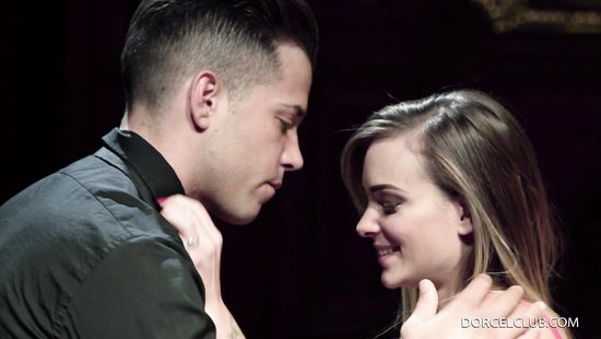 Guy licks soaking twat and screws it rough