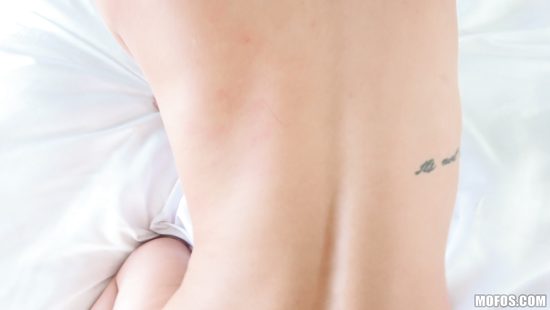 Curious girl spreads legs to enjoy licking