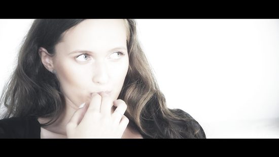 Busty hottie enjoys mind-blowing cock riding