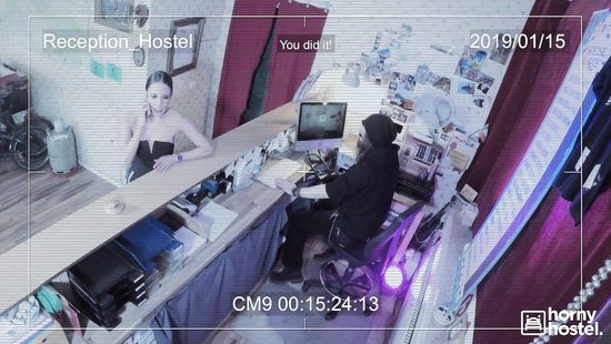 Sex appeal brunette is in mood to bounce on cock