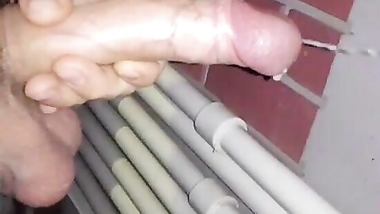 Много спермы