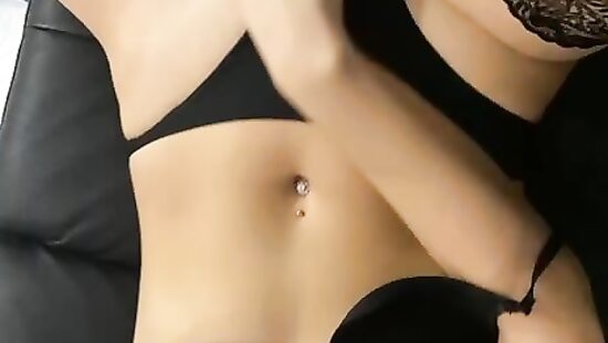 Только мошонку не откуси, дорогуша