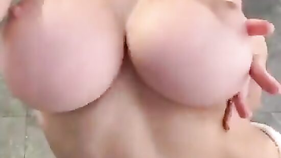 Доктор советовал ублажать себя три раза в день