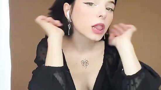 Такими танцами мужика найти просто