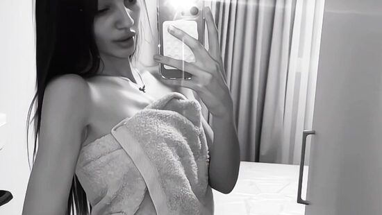 😘