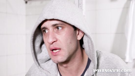 Coach gives a banging lesson to Lucy Heart